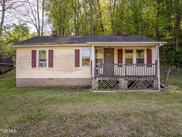 7006 Gate City Highway, Bristol, VA 24202