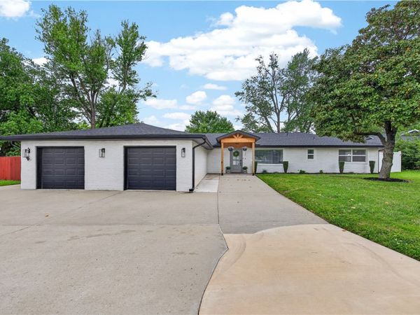 1530 Monte Ne Road, Rogers, AR 72756