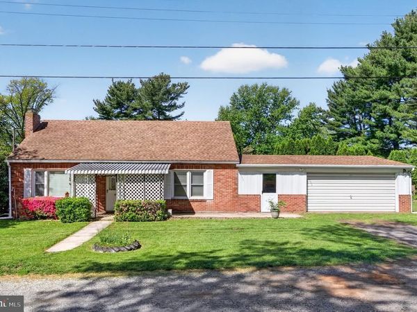 2398 ARLINGTON STREET, YORK, PA 17402