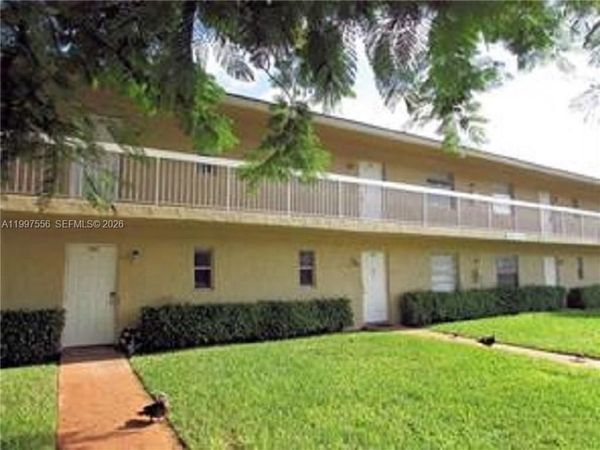 10165 Twin Lakes Dr , Unit 23-F, Coral Springs, FL 33071