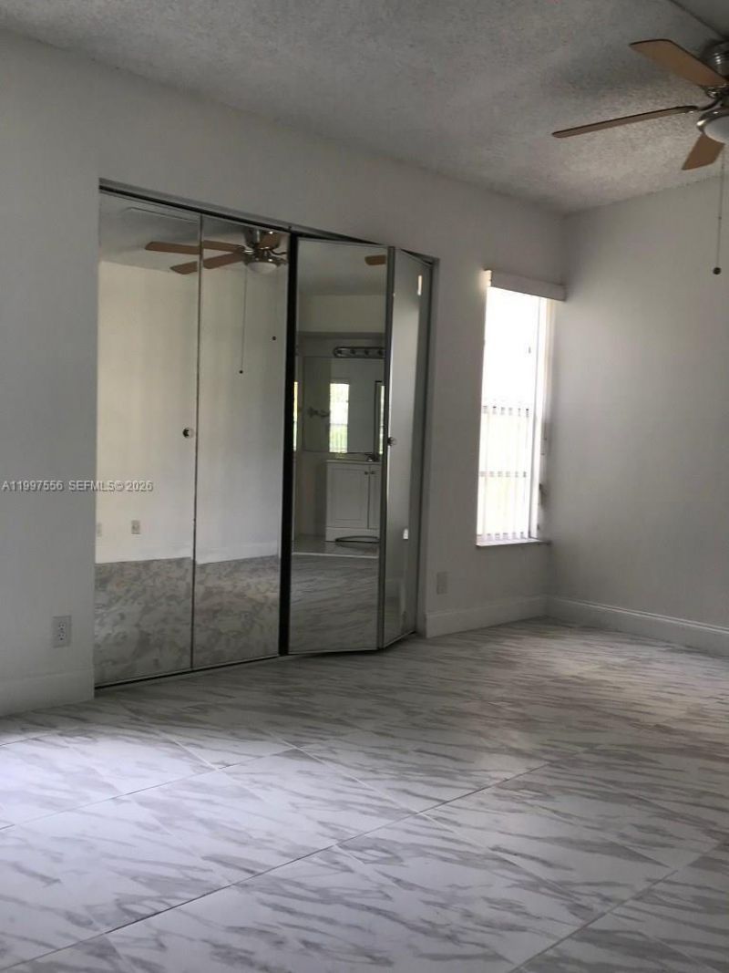 10165 Twin Lakes Dr, Unit 23-F, Coral Springs, FL 33071 Photo