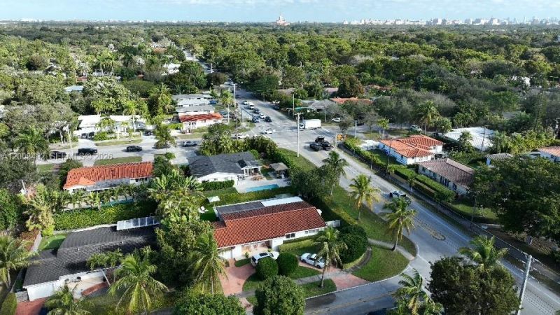 5715 SW 56th Ter, Miami, FL 33143 Photo