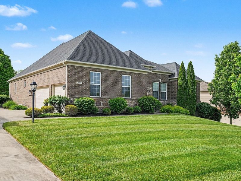 2589 Twin Hills Court, Union, KY 41091 Photo 2