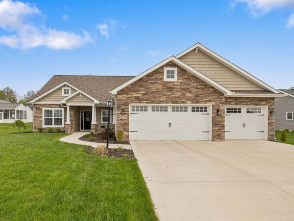 5609 Bear Creek Pass, Auburn, IN 46706