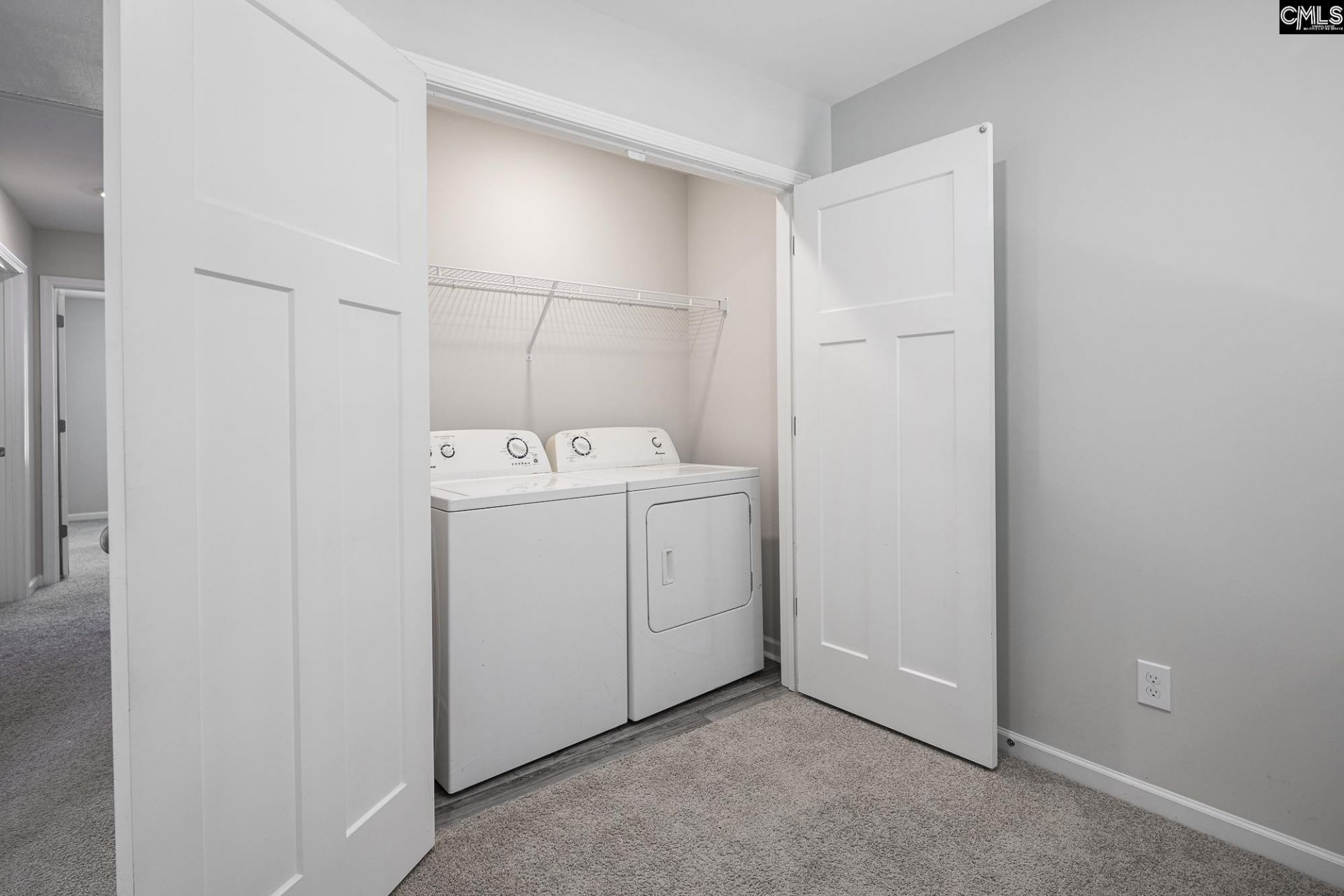 1114 Crescent Moon Loop  Photo 12