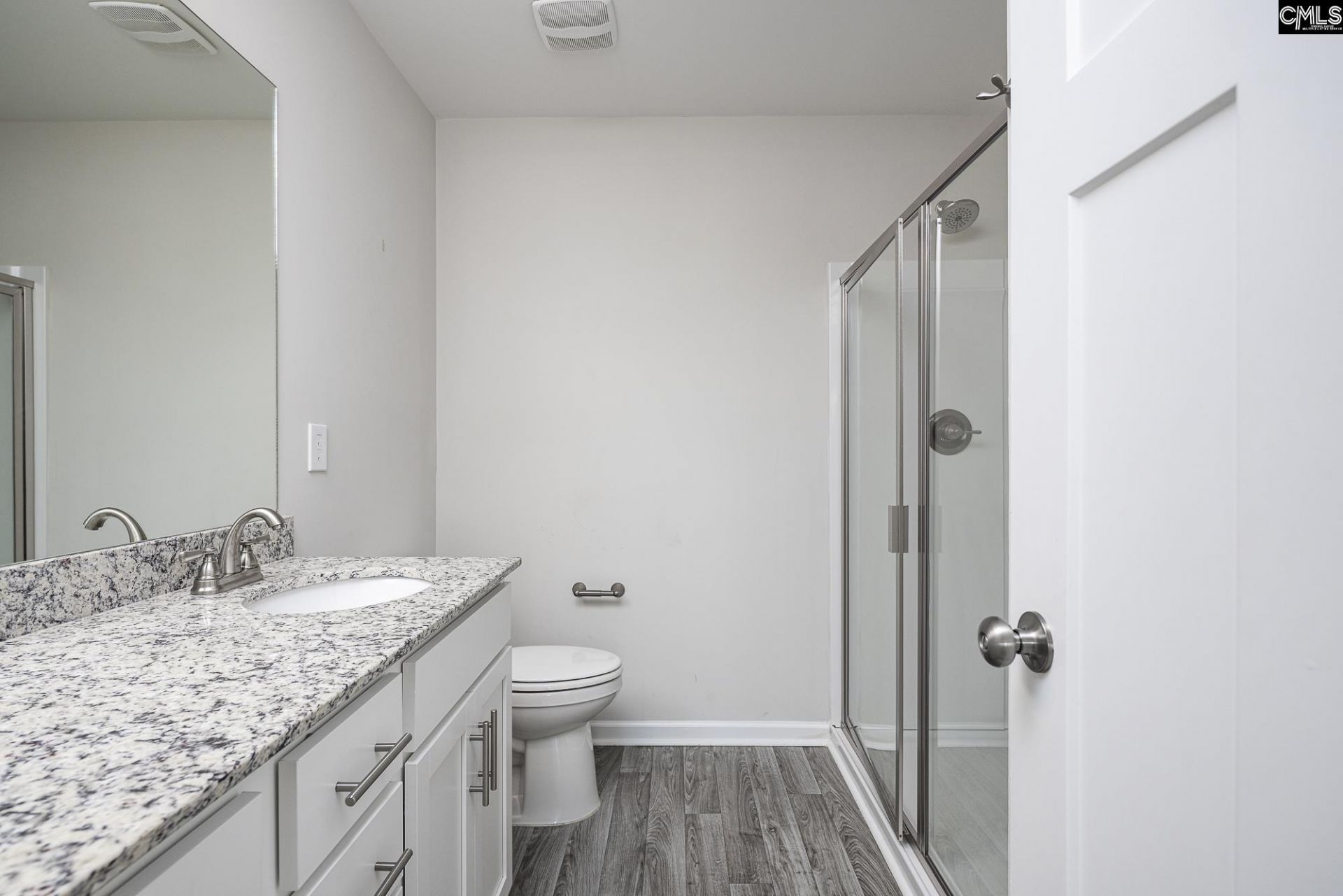 1114 Crescent Moon Loop  Photo 15