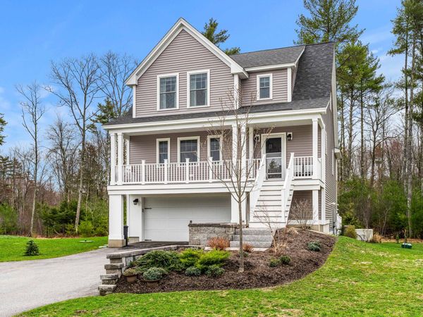 50 Huntington Way, Kittery, ME 03904