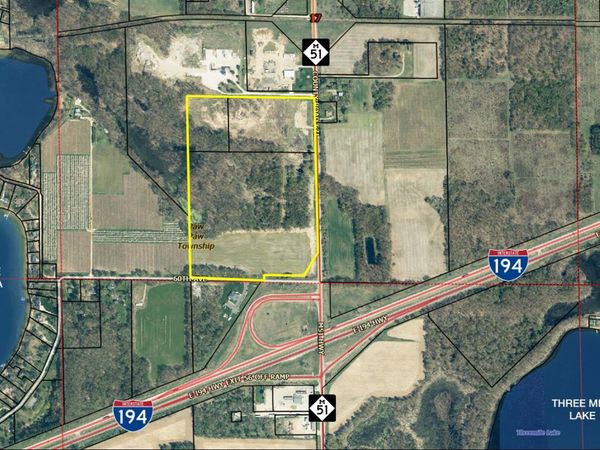 58356 CR 671, Paw Paw, MI 49079