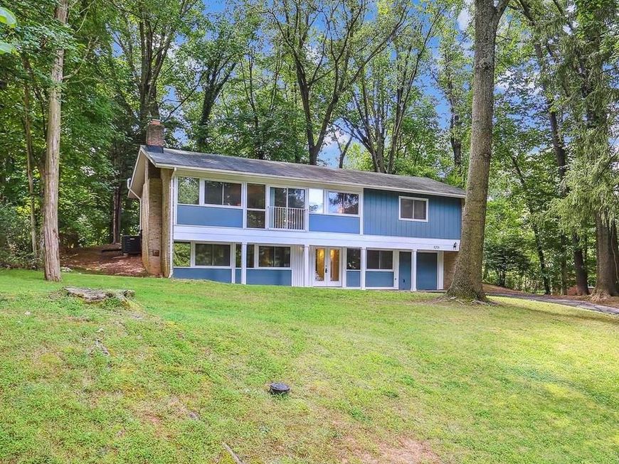 8206 Stone Trail Drive, Bethesda, MD 20817 Main Photo