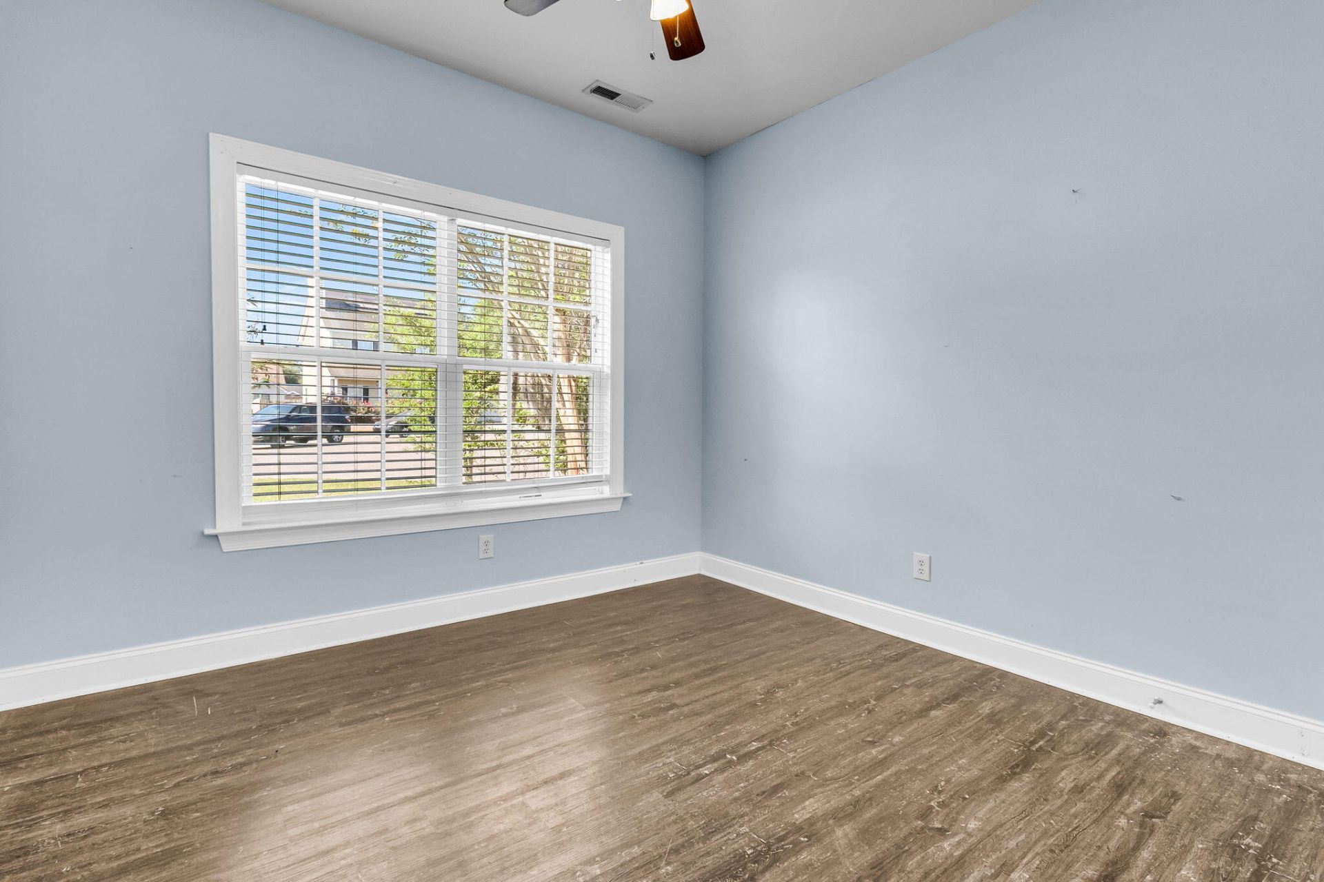 7744 Fayetteville Road Photo 20