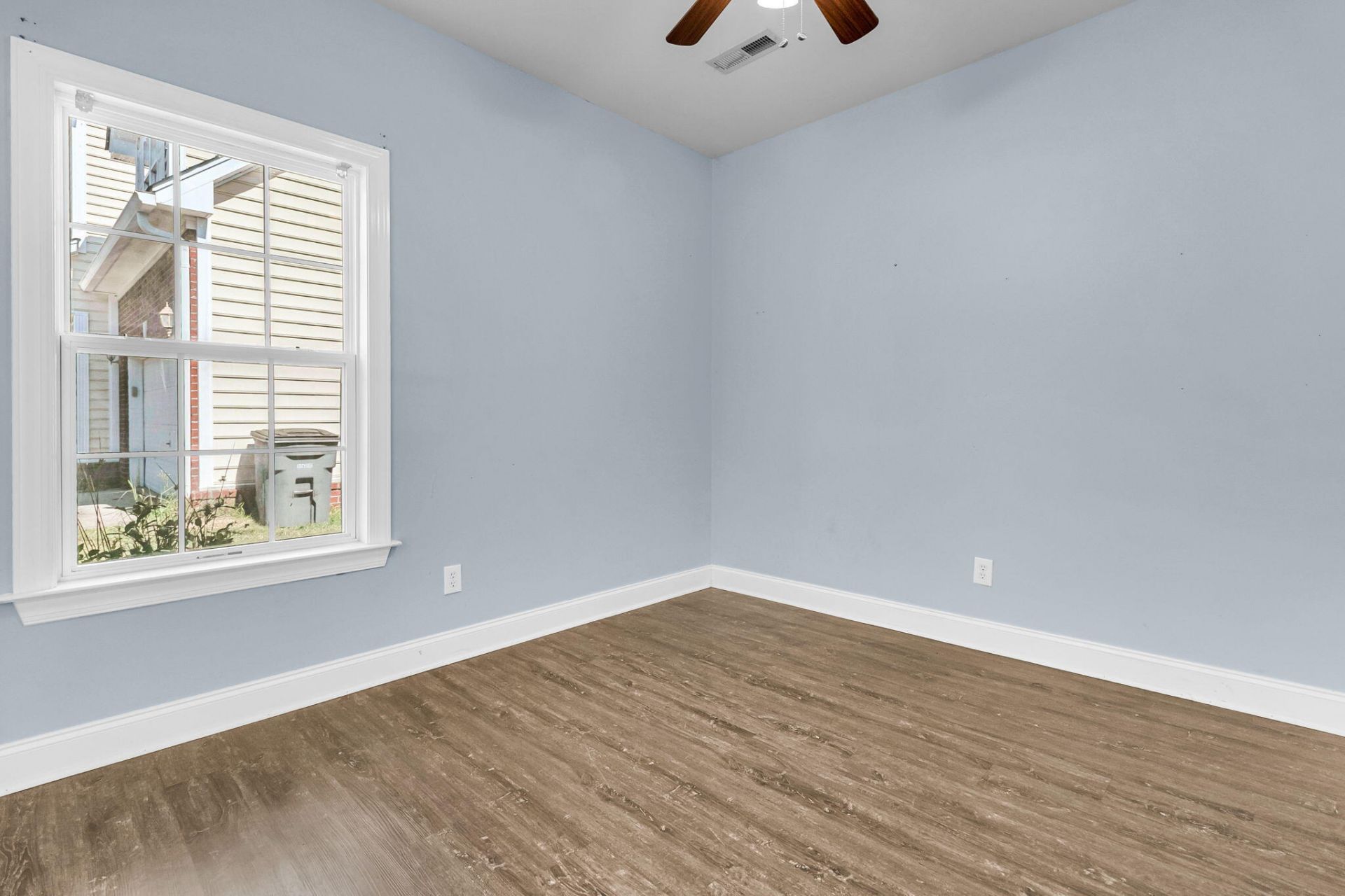 7744 Fayetteville Road Photo 21