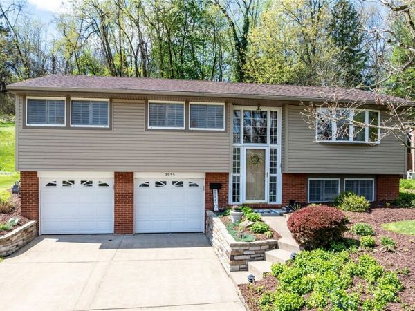 2955 Kings Mill Rd , Bethel Park, PA 15102