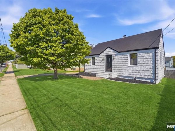 48 Delaware Avenue, CARTERET, NJ 07008