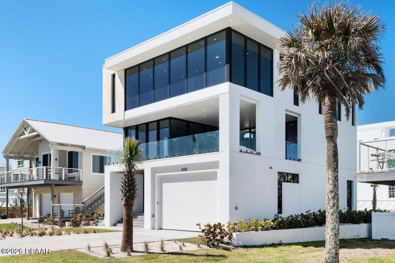 6176 S Atlantic Avenue, New Smyrna Beach, FL 32169 Photo