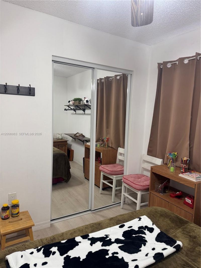 471 NE 210th Circle Ter , Unit 103, Miami, FL 33179 Photo