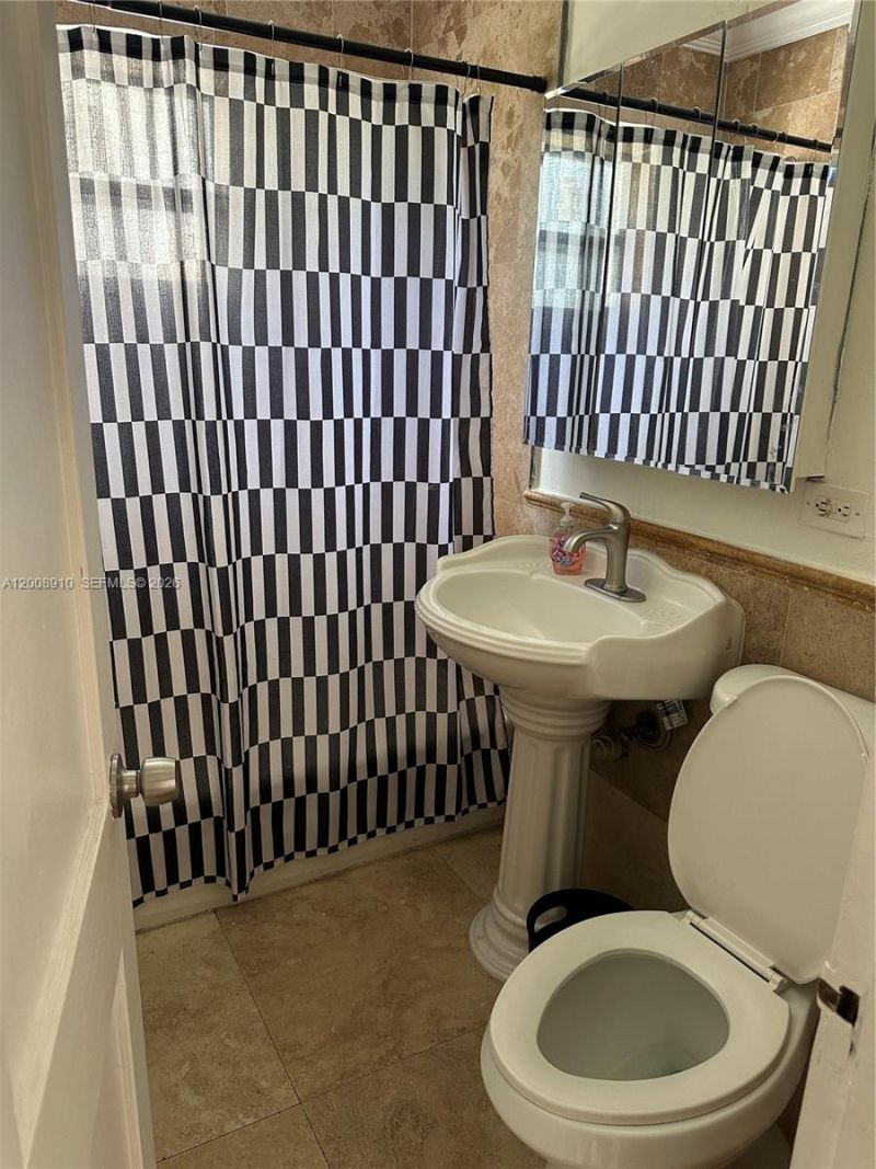 1422 Wiley St, Hollywood, FL 33020 Photo