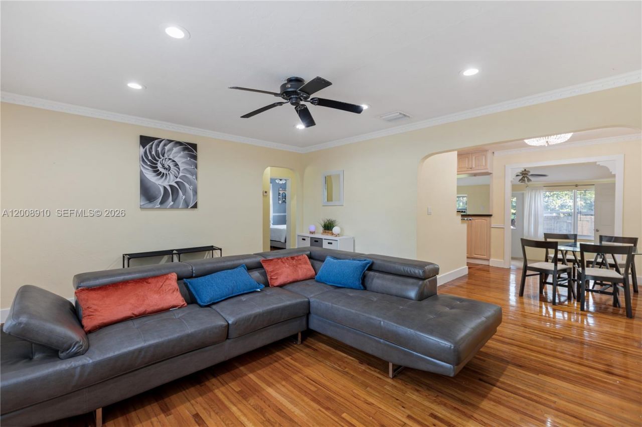 1422 Wiley St , Hollywood, FL 33020 Photo