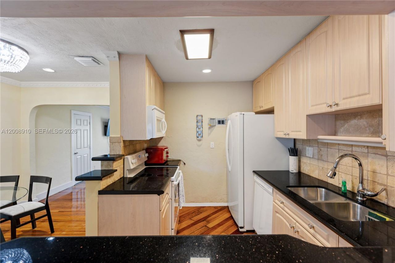 1422 Wiley St , Hollywood, FL 33020 Photo