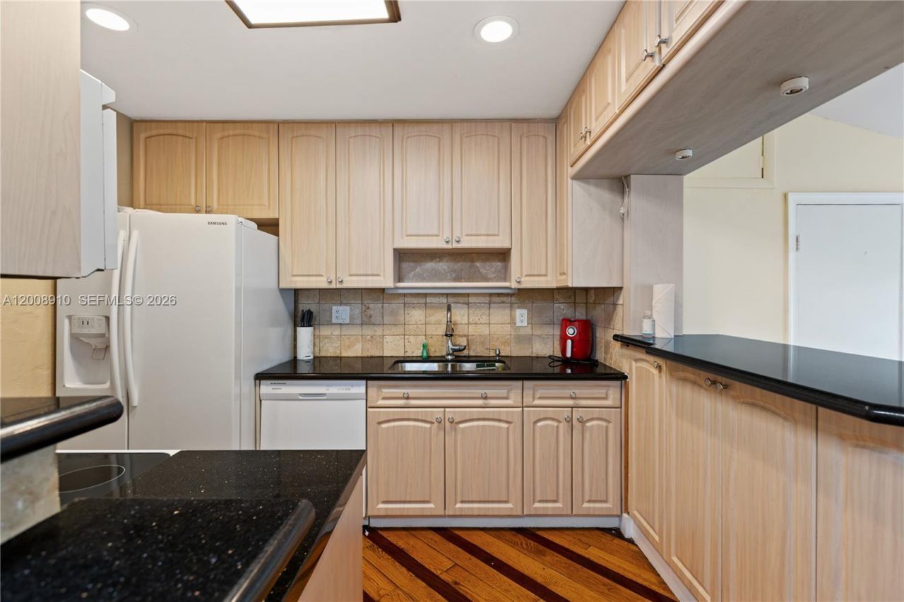 1422 Wiley St , Hollywood, FL 33020 Photo