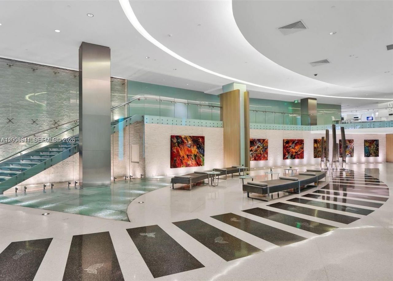 92 SW 3rd St , Unit 2510, Miami, FL 33130 Photo