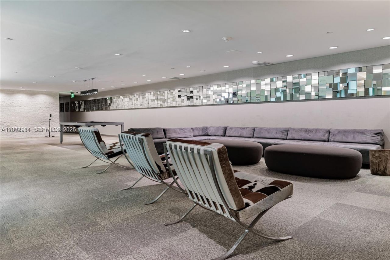 92 SW 3rd St , Unit 2510, Miami, FL 33130 Photo