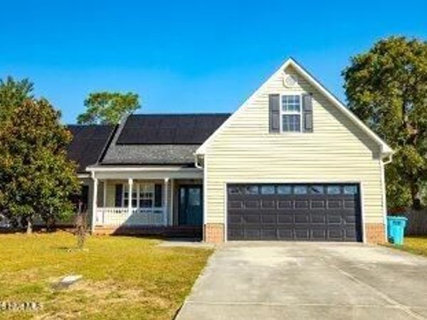 111 Harvest Moon Drive , Richlands, NC 28574