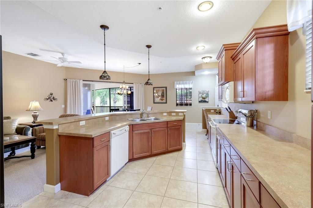 8721 Piazza Del Lago Cir , Unit 205, Estero, FL 33928 Photo