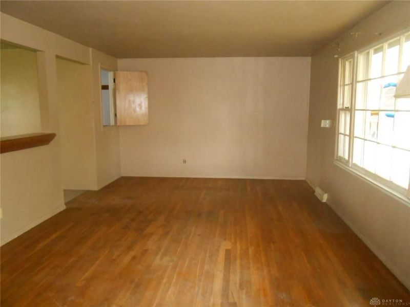 327 Reichard Drive, Vandalia, OH 45377 Photo 14
