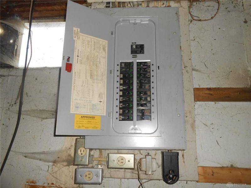 327 Reichard Drive, Vandalia, OH 45377 Photo 21