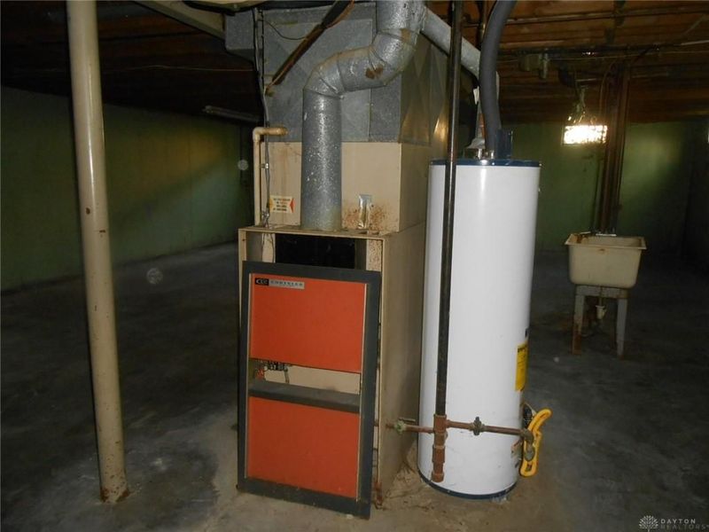 327 Reichard Drive, Vandalia, OH 45377 Photo 22
