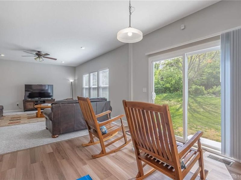 1128 Heathgate Way, Fairborn, OH 45324 Photo 11