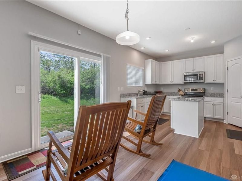 1128 Heathgate Way, Fairborn, OH 45324 Photo 12