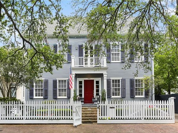 1415 POLYMNIA Street, New Orleans, LA 70130