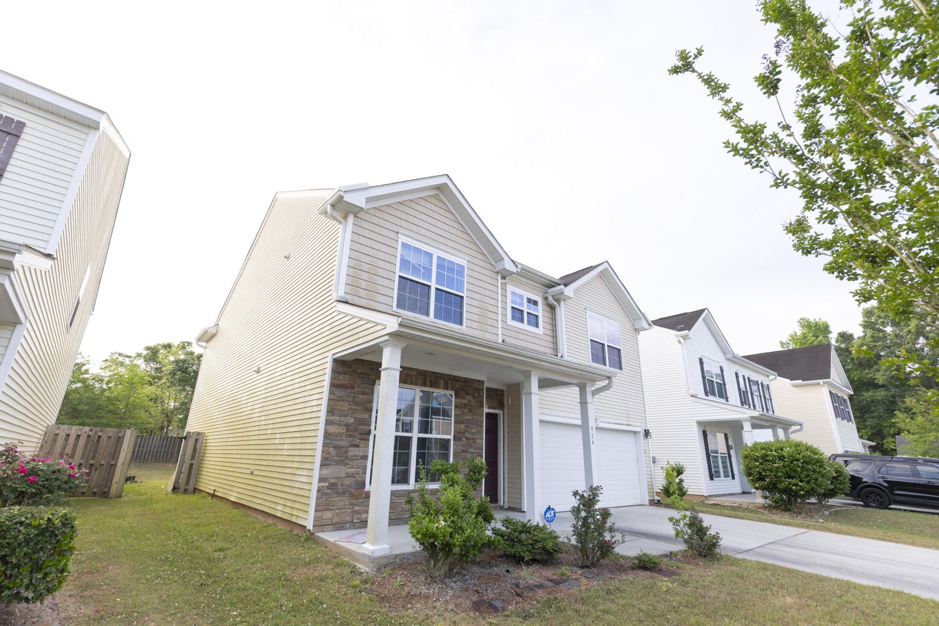 984 Augustine Court Photo 8