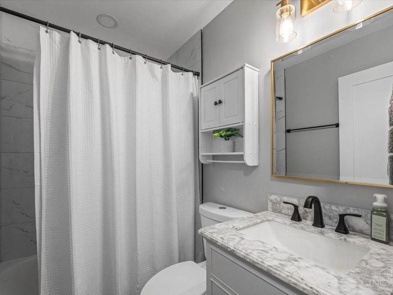 5781 Kennedy Avenue, Cincinnati, OH 45213 Photo 14