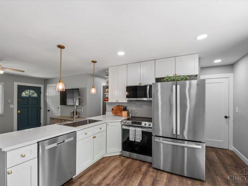 5781 Kennedy Avenue, Cincinnati, OH 45213 Photo 6