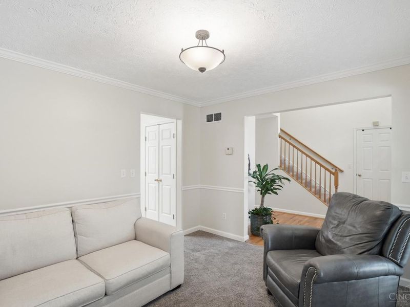 504 Dakota Run, Hamilton Twp, OH 45039 Photo 10