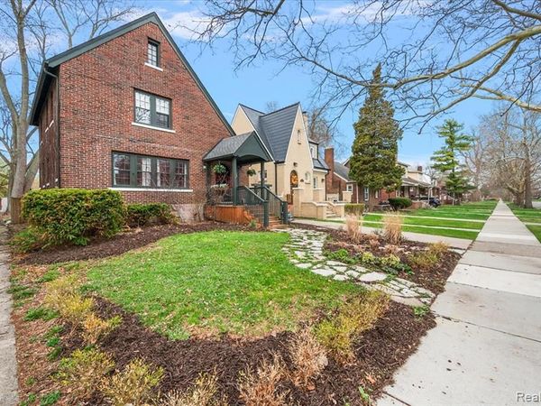 463 Lakewood Street, Detroit, MI 48215