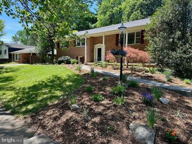 315 WALKER STREET, WINCHESTER, VA 22601