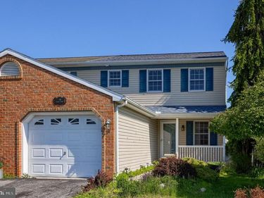 19 ARROW CRT., JONESTOWN, PA 17038
