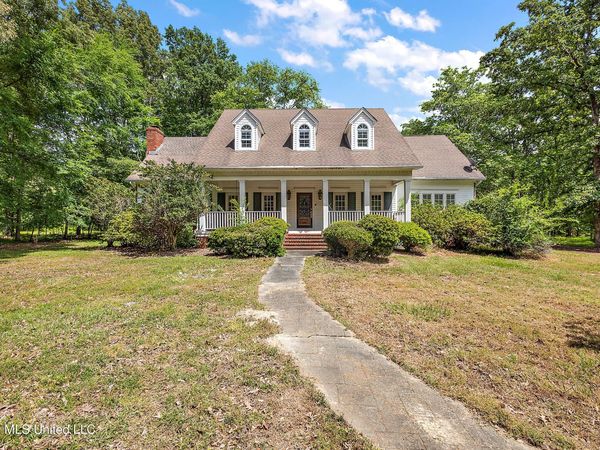 241 Heathway Cove, Jackson, MS 39272