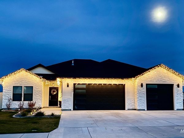 1980 Columbia Dr, Twin Falls, ID 83301