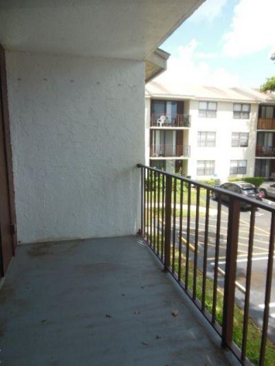 738 Executive Center Drive, Unit 21, West Palm Beach, FL 33401 Photo
