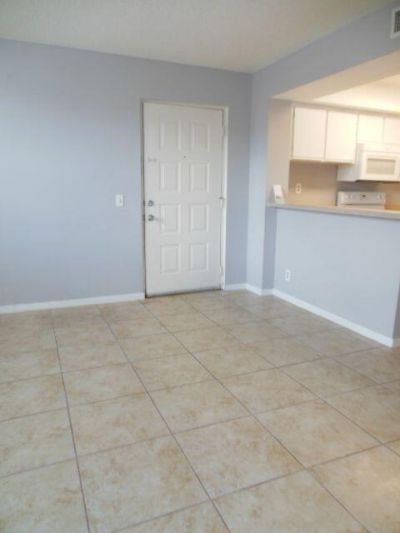 738 Executive Center Drive, Unit 21, West Palm Beach, FL 33401 Photo