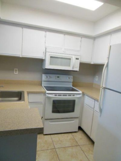 738 Executive Center Drive, Unit 21, West Palm Beach, FL 33401 Photo
