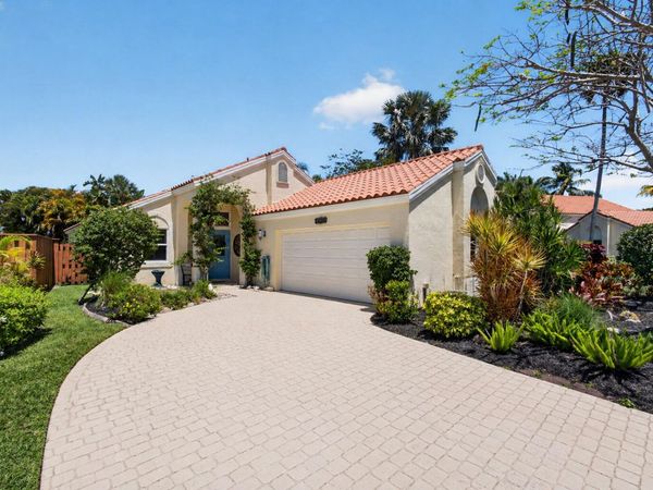 13230 Saint Tropez Circle, Palm Beach Gardens, FL 33410