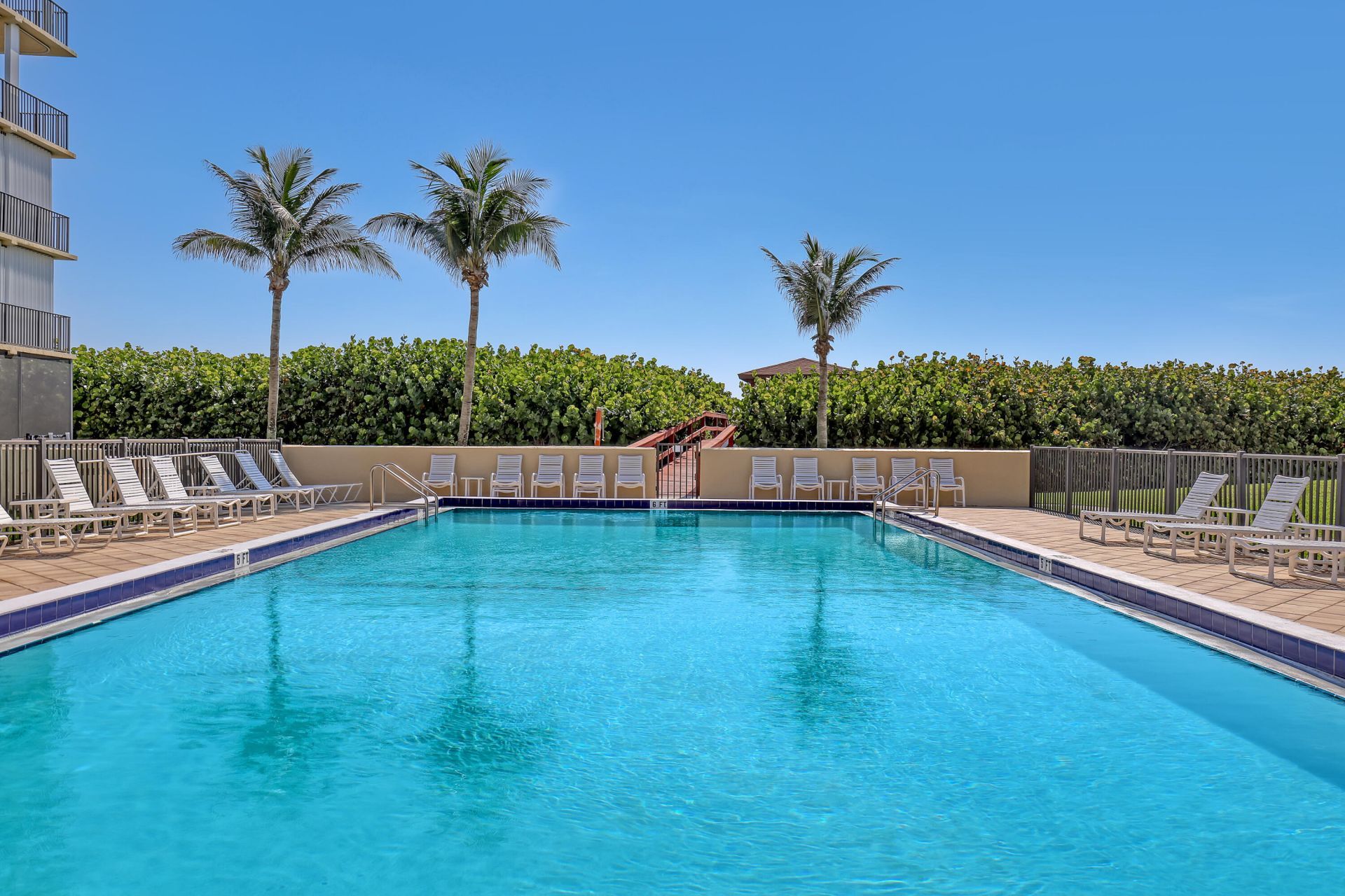 7430 S Ocean Drive, Unit 818, Jensen Beach, FL 34957 Photo