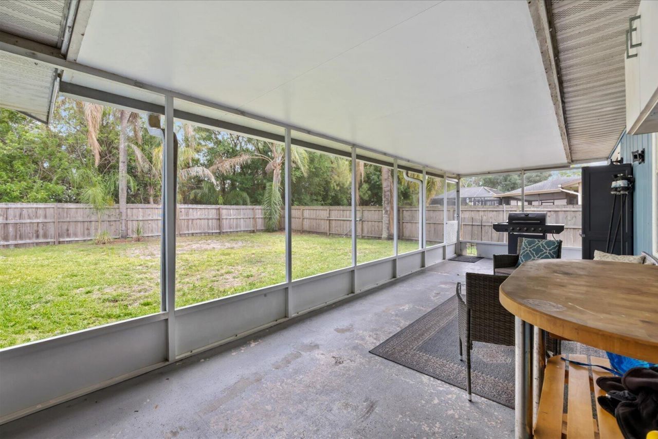 1325 SW Dorchester Street, Port Saint Lucie, FL 34983 Photo