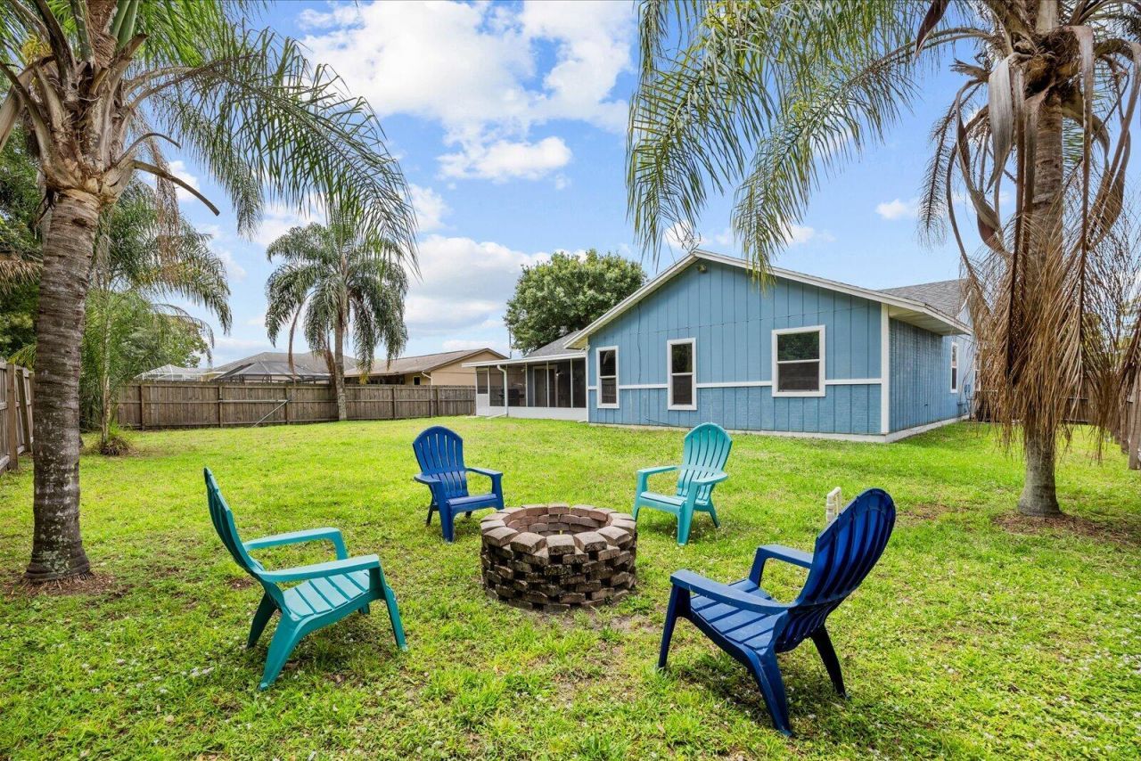 1325 SW Dorchester Street, Port Saint Lucie, FL 34983 Photo