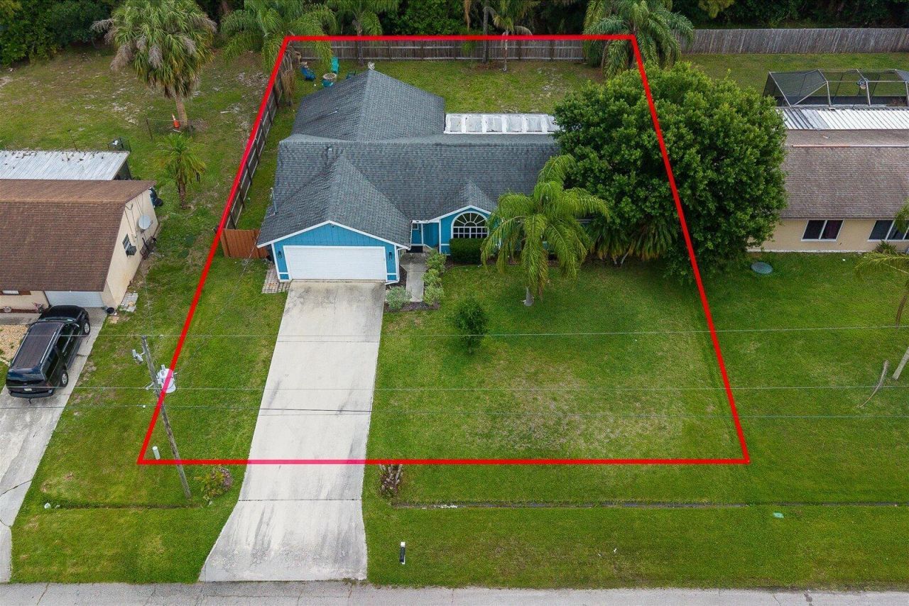 1325 SW Dorchester Street, Port Saint Lucie, FL 34983 Photo